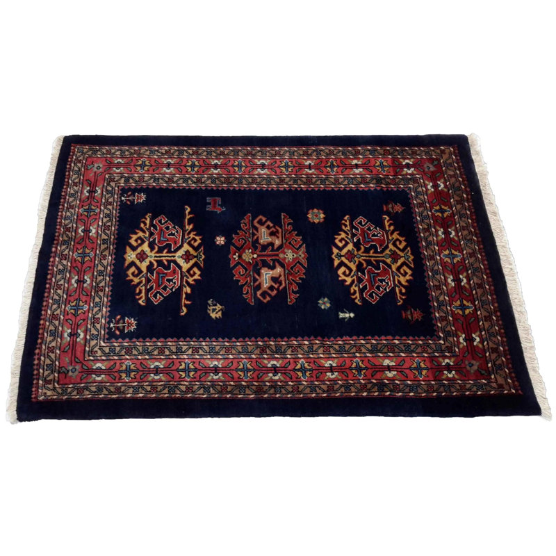 Oveta Oriental Area Rug in Navy
