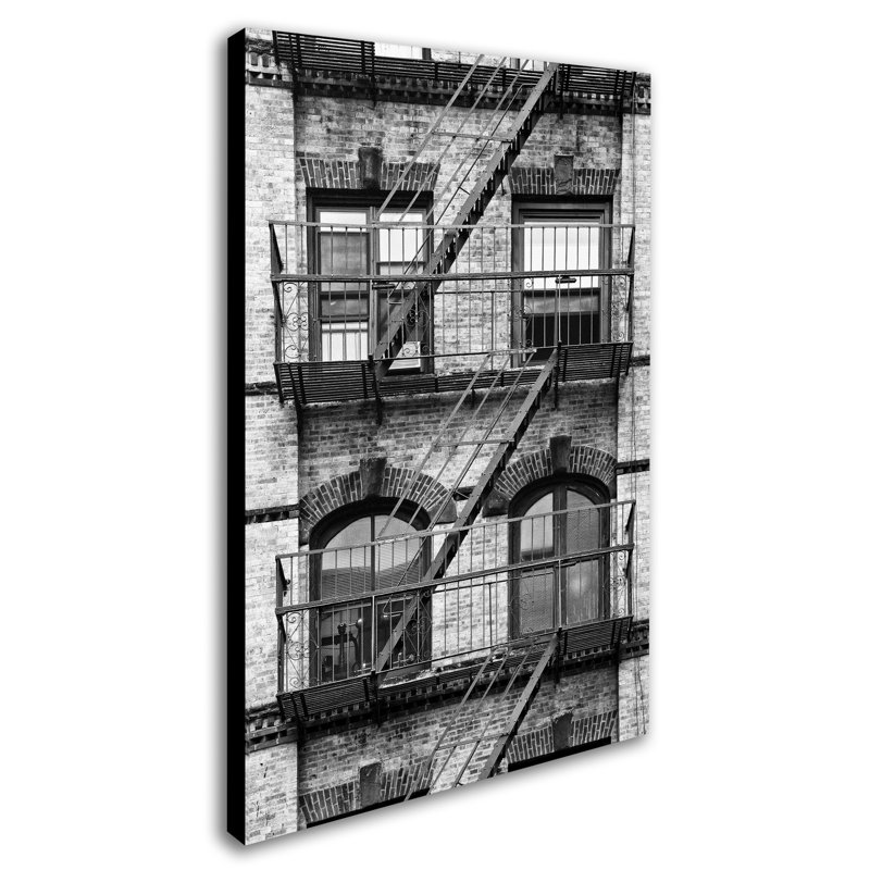 Fire Escape Manhattan - reproduction de photo sur toile, H 19 po x l 12 po x P 2 po