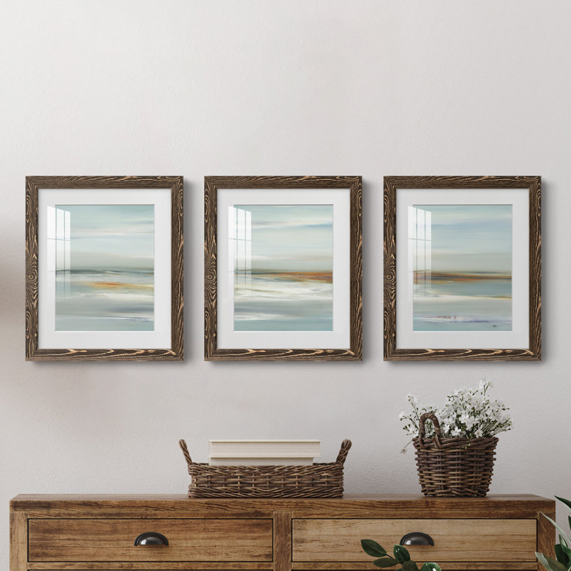 «Calm Viewpoint III», ensemble de 3 reproductions d'art encadrées, H 22 po x l 48 po x P 1,5 po, Papier, cadre noyer, Blanc