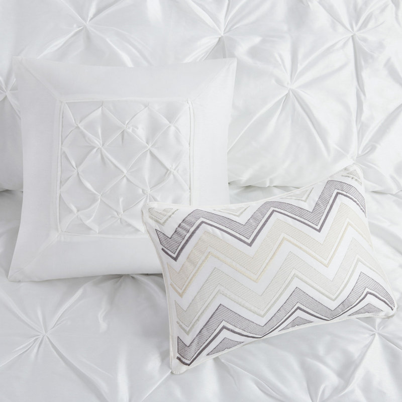 Literie blanche 7 pièces - 1 édredon élégant, 2 taies décoratives, 3 coussins, jupe de lit lavable et repassage en douceur avec lavable en machine