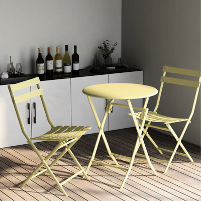 Ensemble bistro de patio en métal jaune - 3 pièces - Table et chaises pliables pour un rangement facile - Espace détente extérieur
