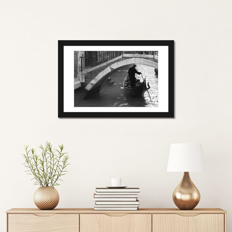 Venise, Italie - reproduction de photo sur toile, H 16 po x l 24 po x P 1 po, Papier d'art encadré noir, Blanc