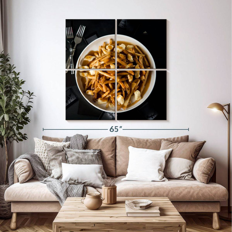 Yarlin Poutine Plate, 45" H x 45" W