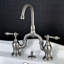 Robinet de salle de bain pont à deux poignées à fixation sur le comptoir à 3 trous Kingston-29273095