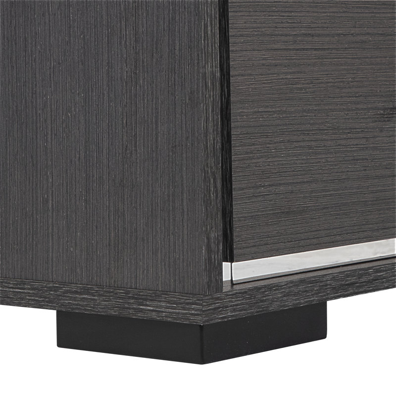 Cayer Abbagail 3 - Drawer Nightstand in Warm Gray