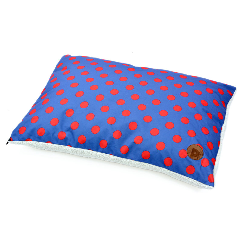 Inez Pet Bed, Medium (78cm W x 60cm D x 12cm H)