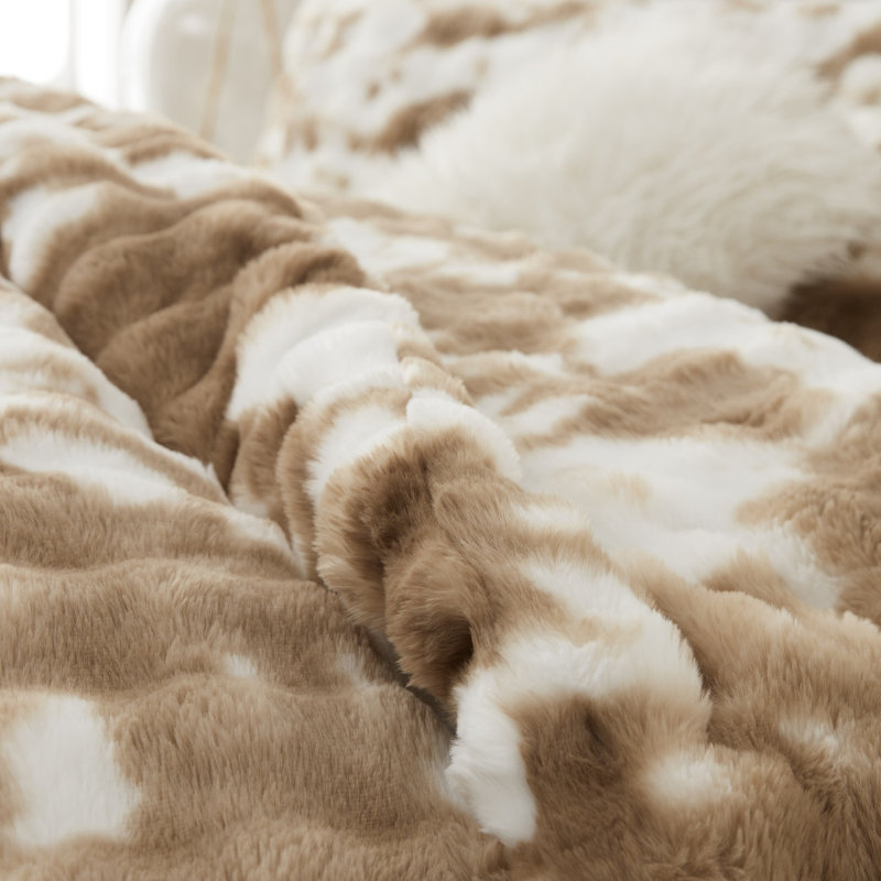 Chunky Bunny Spotty - Coma Inducer Oversized Comforter Set, Blanc/Brun clair, Édredon pour très grand lit + 2 taies décorativ