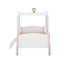 Lit simple de style princesse avec couronne-654245818