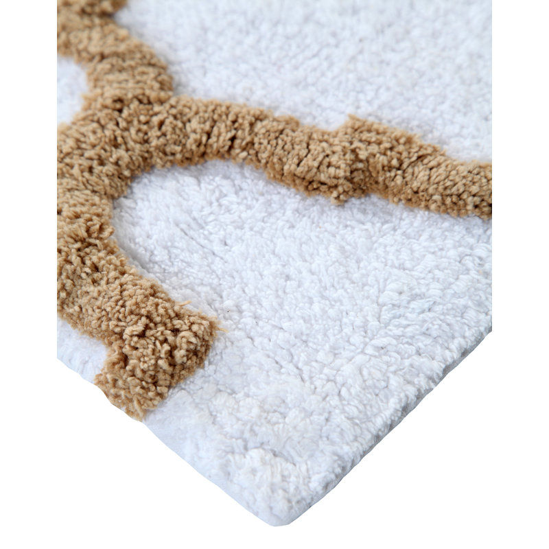 Ivory and Beige Cotton Geometric Pattern Bath Rug Set