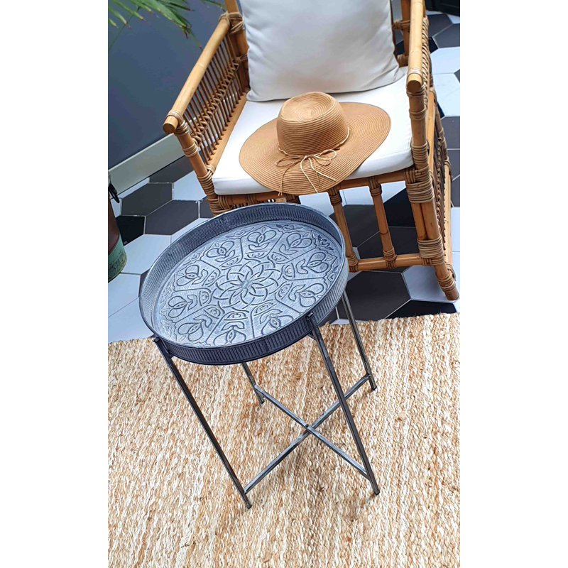 Tray Table
