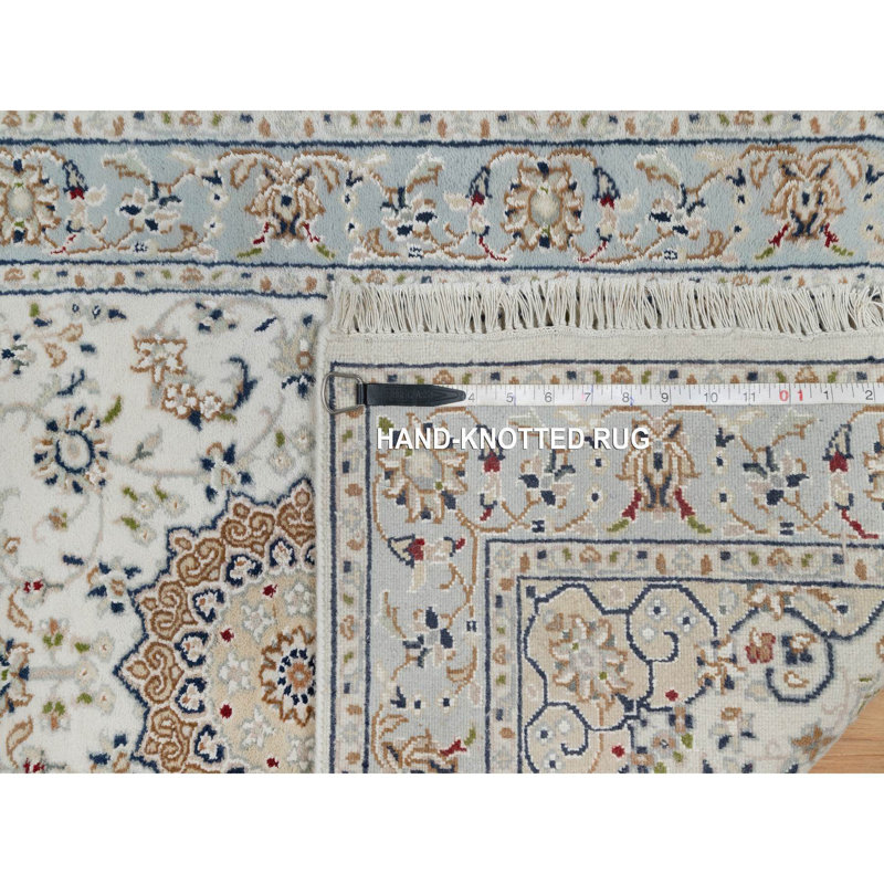 Tapis de couloir blanc en laine et en soie noué à la main 250 KPSI 2 pi 5 po x 10 pi 6DB8C41B88284439BC0F02C53237326C