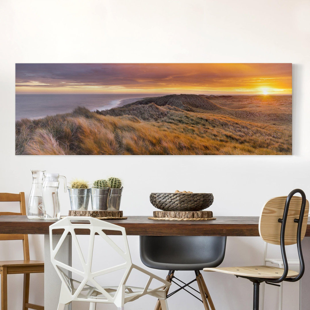 Leinwandbild - Sonnenaufgang Am Strand Auf Sylt - Panorama Quer