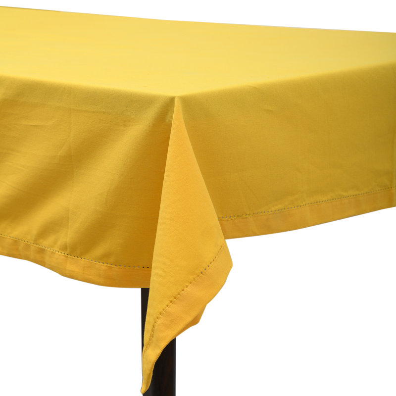 Pichardo Tablecloth, Gold