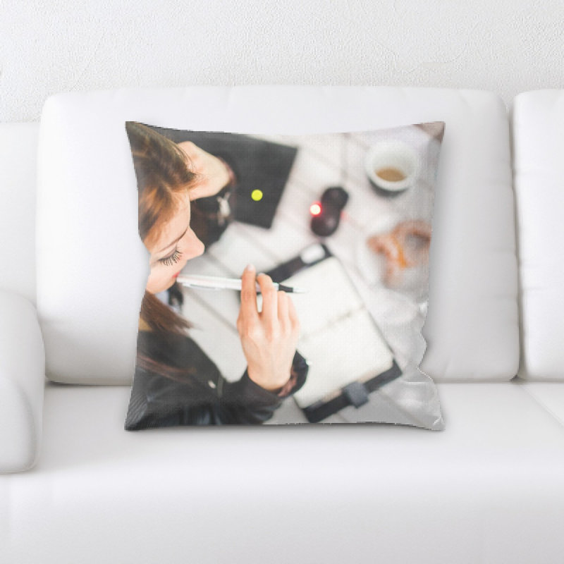 Coussin jeune