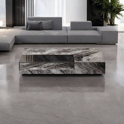 Table basse en pierre frittée de style italien