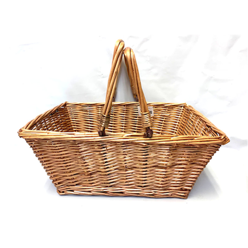 Panier en osier de magasinage / pique-nique