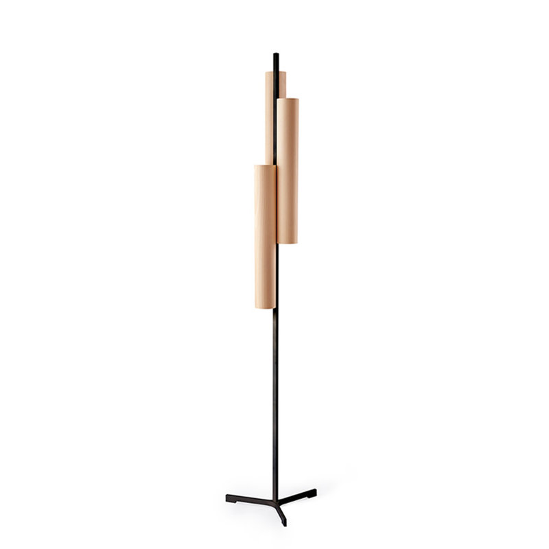 Black Note LED Floor Lamp, Matte Black, Natural Beech