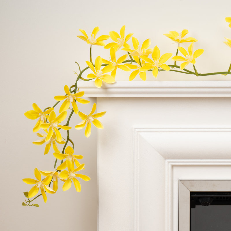 115cm Magnolia Star Flower Garland Yellow Pk 2