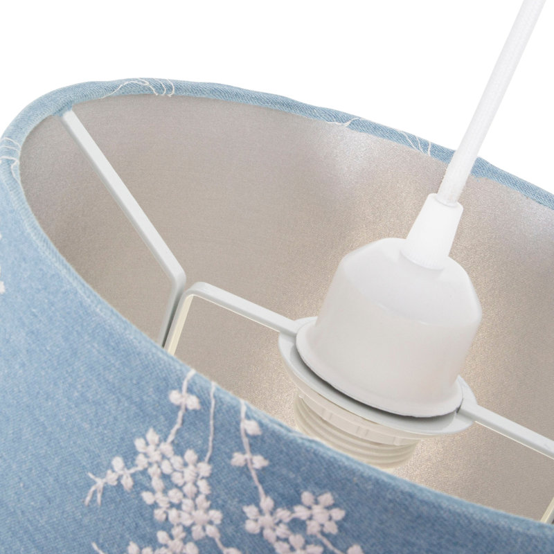 18 cm H Drum Silk Lamp Shade ( Screw On ) in Blue and White