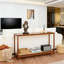 Console mince avec plateau en verre et tablette en rotin - table d'entrée étroite pour les petits espaces, table d'appoint moderne pour le couloir, le salon ou la chambre à coucher
