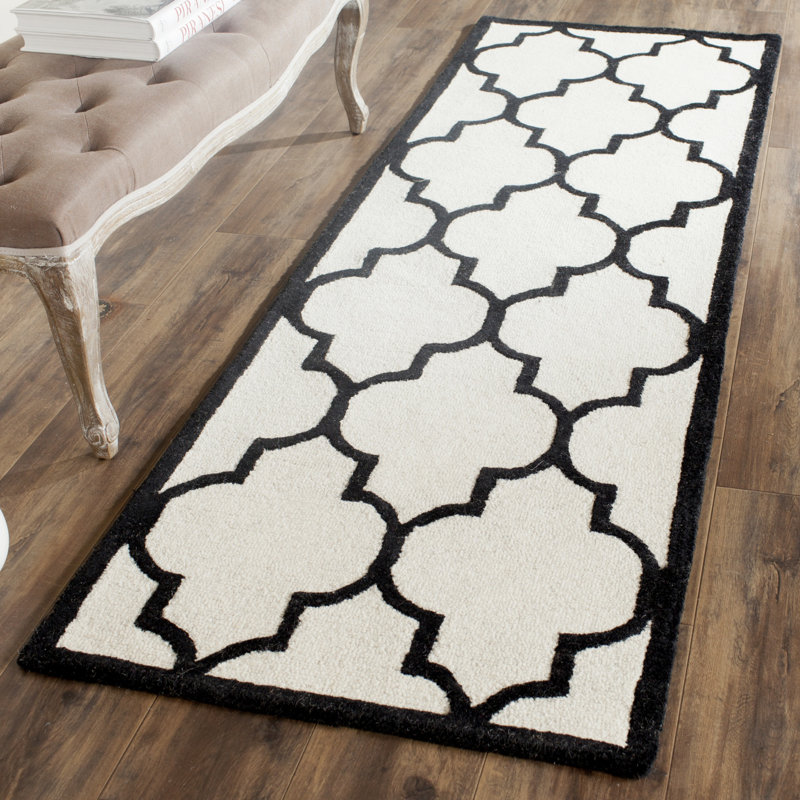 Cannen Hand Tufted Wool Geometric Rug, Runner 2'6" x 6'