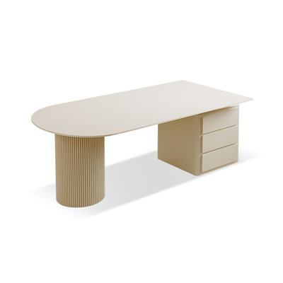 Bureau blanc avec plaque en pierre et bureau de salon avec bibliothèque