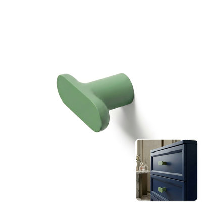 1.75" Oval Knob
