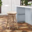 Tabouret de bar pivotant en bois massif-598014322