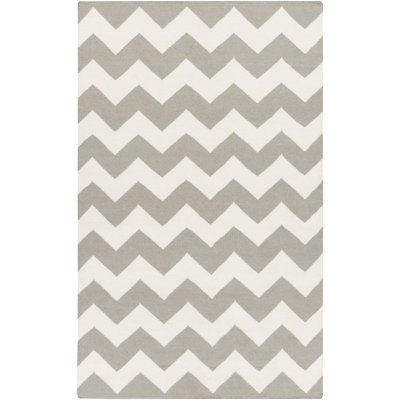 Bangor Chevron Handwoven Wool Gray/Ivory Area Rug