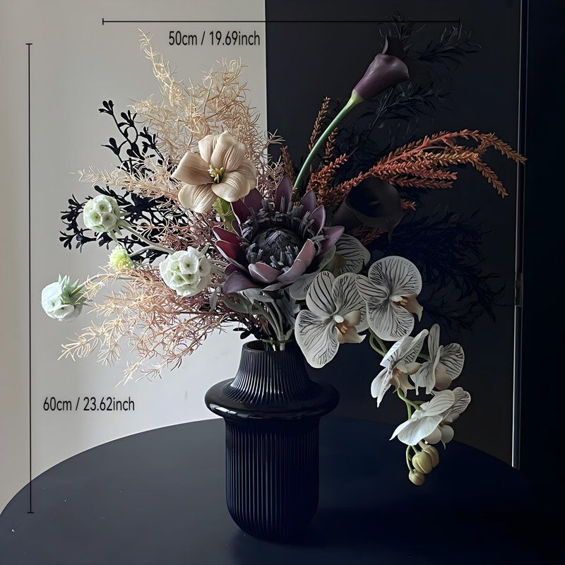 Ornements de fleurs simulées