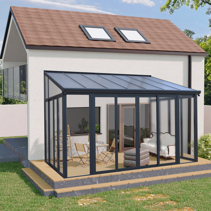 Housse de patio fermée de 10 pi x 14 pi avec 3 portes coulissantes verrouillables, véranda toutes saisons avec cadre en alliage d'aluminium, toit en polycarbonate et système de panneau de panneau d'endurance en PC solide et transparent pour terrasse de