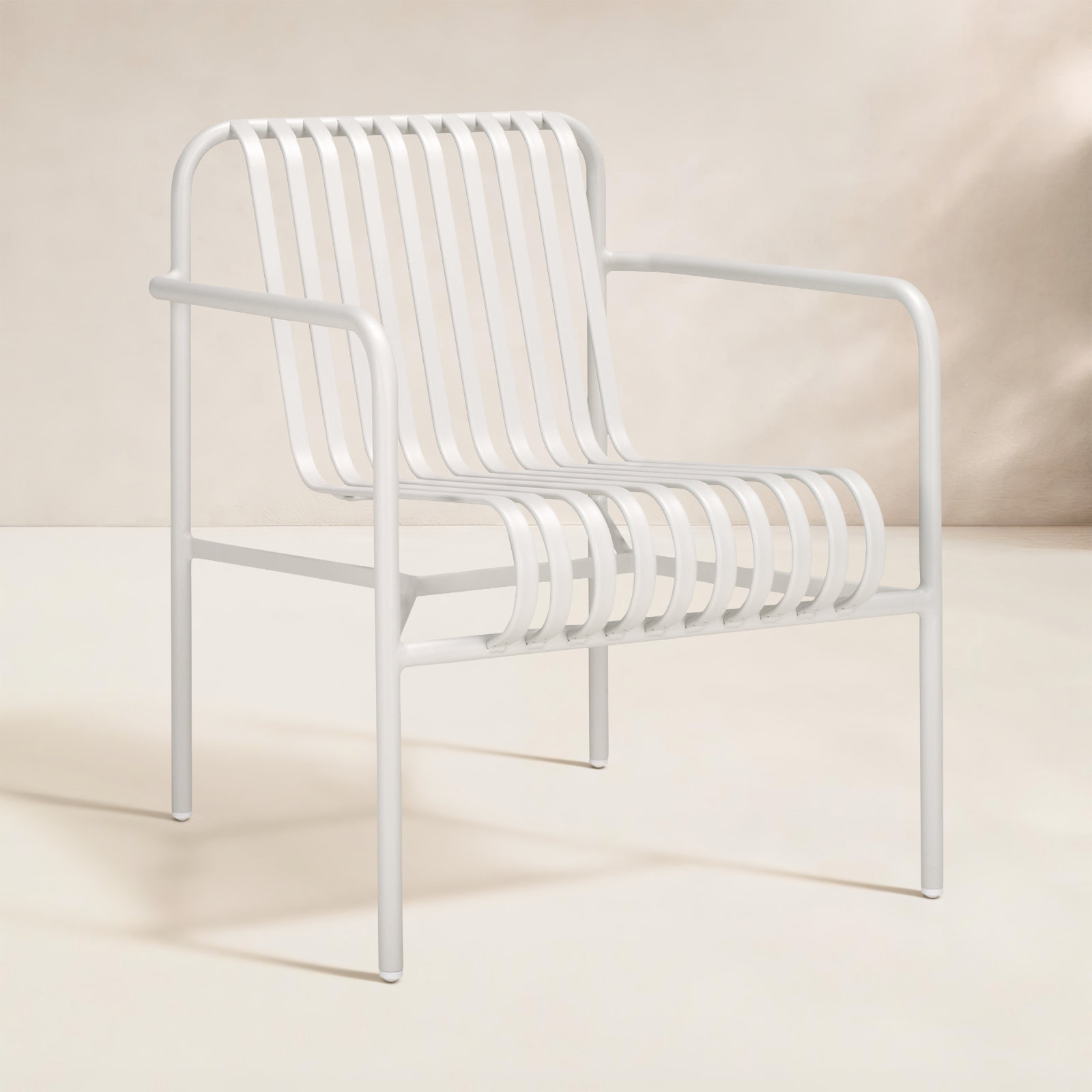 Patio Lounge Chair, White