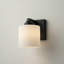 Luminaire de meuble-lavabo de salle de bain avec abat-jour en verre opale-558657656-538754731
