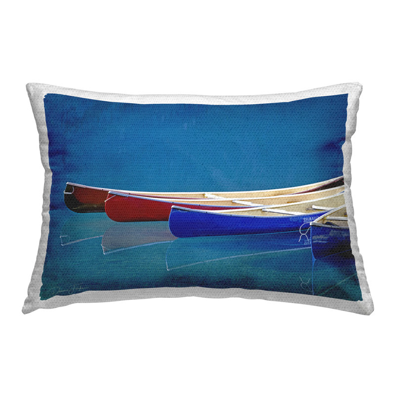 Coussin décoratif d'extérieur imprimé divers bateaux de canoë par Dennis Frates