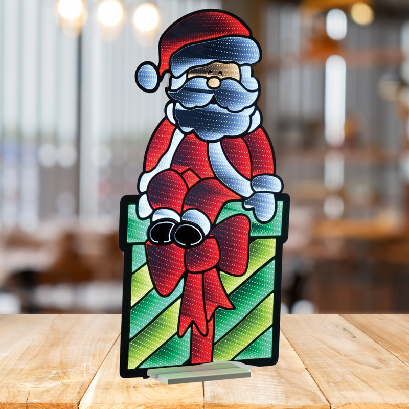 Père Noël sur l'emballage Ekkolight 47IN H