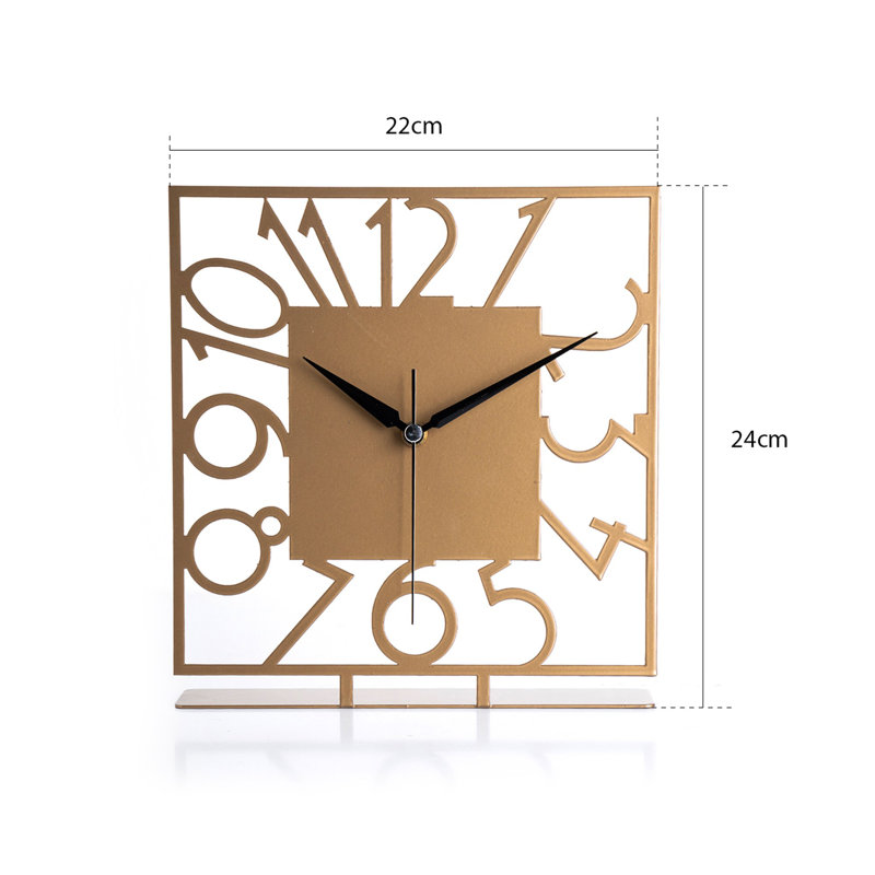 Horloge décorative, Doré