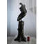 Sculpture pélican en aluminium sur souche d'arbre 34 po x 13 po x H 43 po