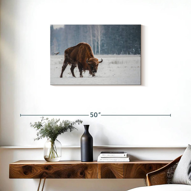 Bison Brampt dans la forêt enneigée, H 20 po x l 30 po