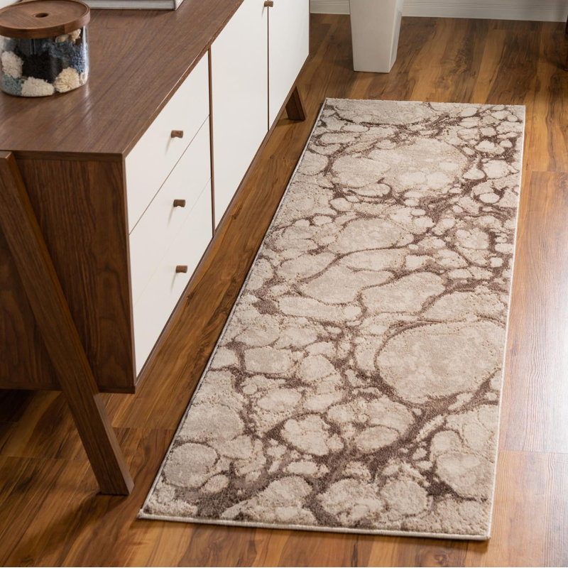 Kennebec Abstract Indoor Rug, Runner 2' x 6'