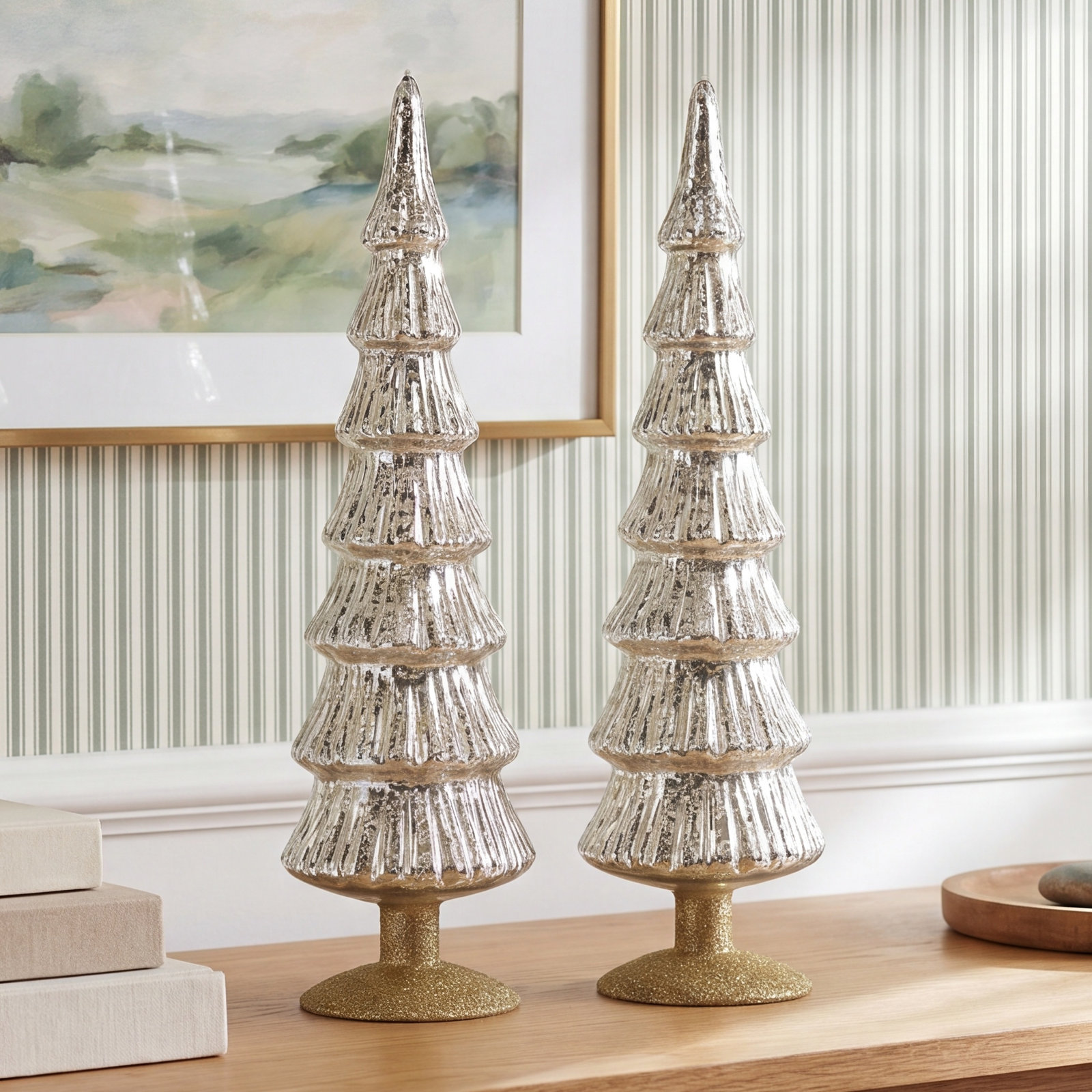 Hasika 2-Piece Green Glass Tabletop Tree Set, 15.25" H x 3.5" W x 3.5" D, Silver/Gold
