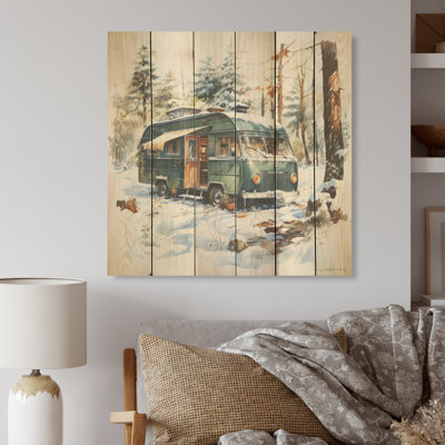 «Camping Van Charm In Winter - Camping Travel», art mural sur bois de pin naturel