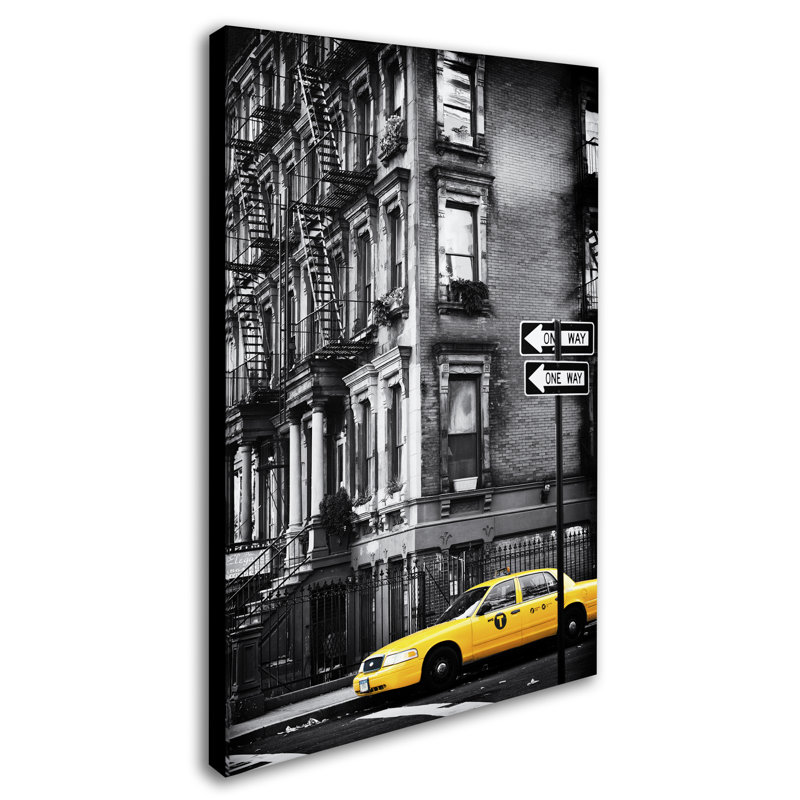 NYC Yellow Cab, reproduction de photo sur toile tendue, H 47 po x l 30 po x P 2 po