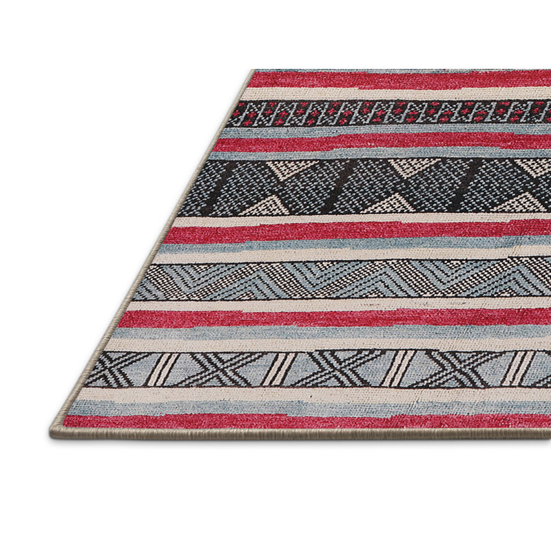 Fort Calhoun Indoor Rug, Rectangle 5' x 7'