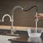 Robinet de cuisine rétractable à poignée simple avec accessoires-73201848