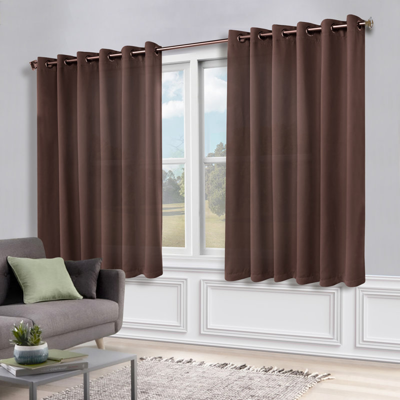 Paire de rideaux obscurcissant avec œillets Millendon, Cappuccino, L 70 po x L 63 po