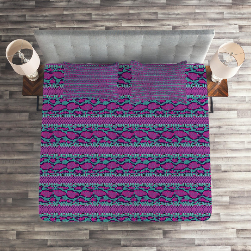 Rustic Geometric Shapes Coverlet, King Bedspread + 2 Shams, Dark Purple