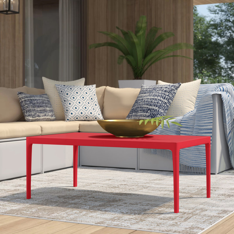 Table basse en plastique Farrah, Rouge, H 15,7 po x l 19,6 po x L 23,6 po