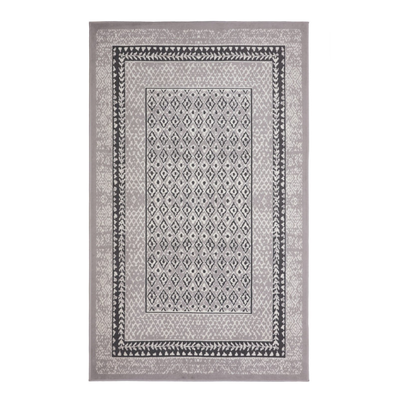 Geometric Indoor Rug, Rectangle 2' x 4'