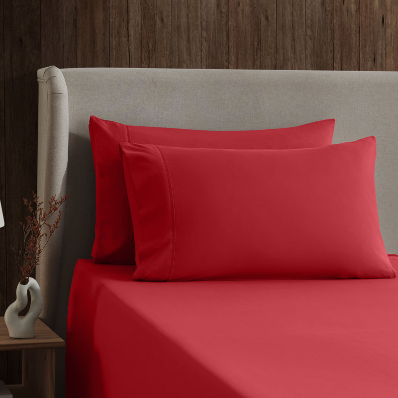 Luxury Collection Classic Smooth Thread Sheet Set, Full XL, Valencia Red