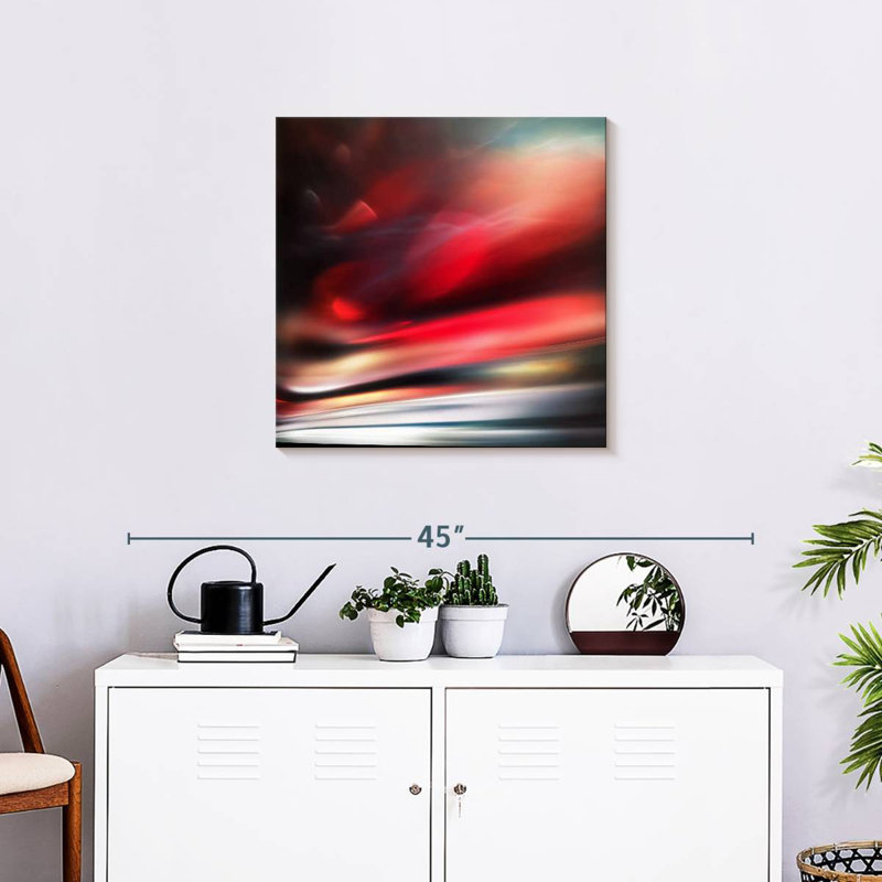 Red, 24" H x 24" W